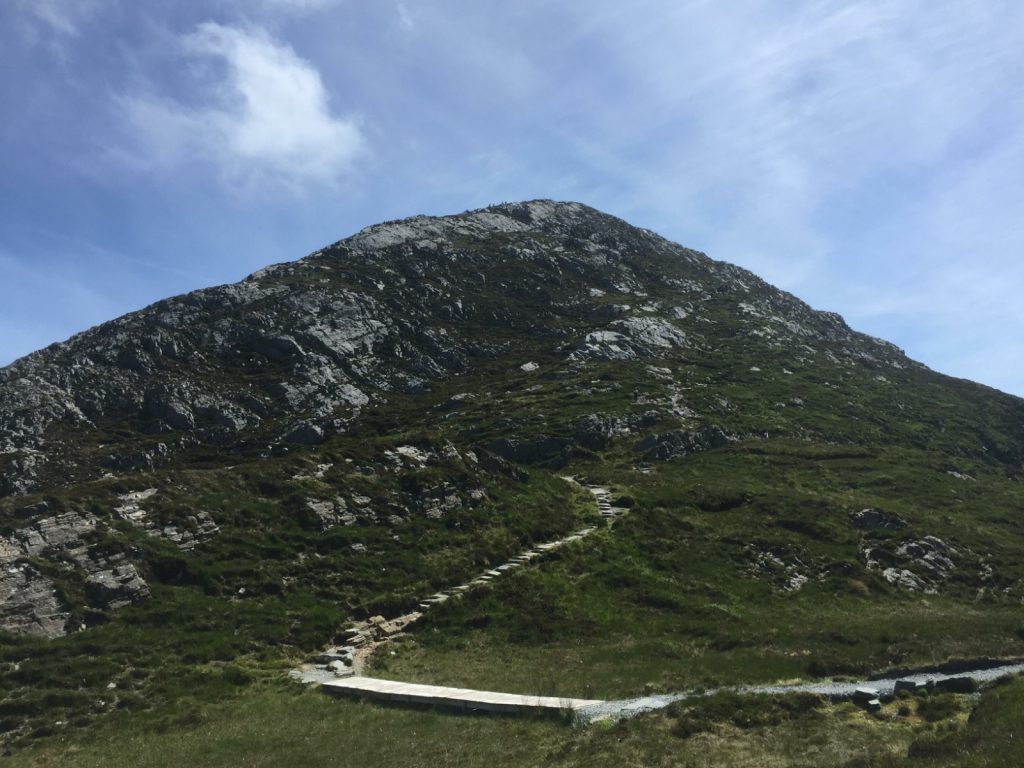 Picture of trail up Diamond Hill