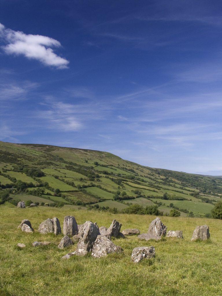 Photo of Ossians Grave by Philip Hay